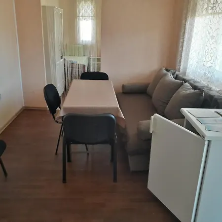 ホームステイ Ganz Real Estate Sarafovo 4
