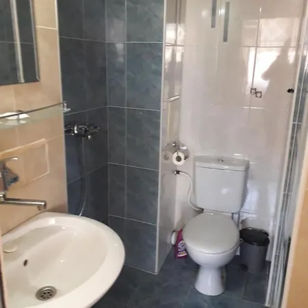 Ganz Real Estate Sarafovo 4 * ブルガス