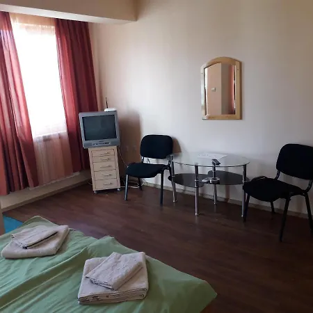 Ganz Real Estate Sarafovo 4 ホームステイ ブルガス